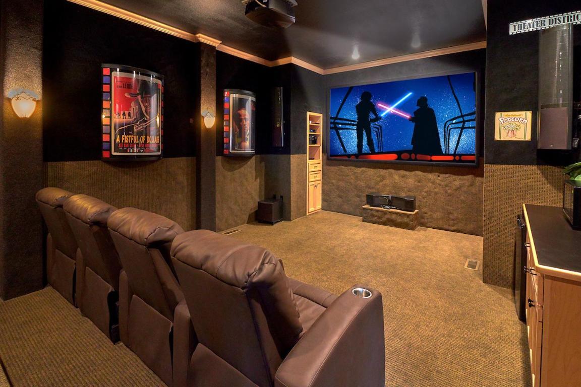 Journey'S End, 5 Bedrooms, Sleeps 12, Private Outdoor Pool, Theater, Sauna Севьервилл Экстерьер фото