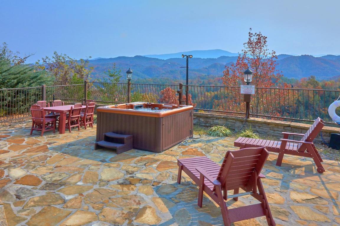 Journey'S End, 5 Bedrooms, Sleeps 12, Private Outdoor Pool, Theater, Sauna Севьервилл Экстерьер фото
